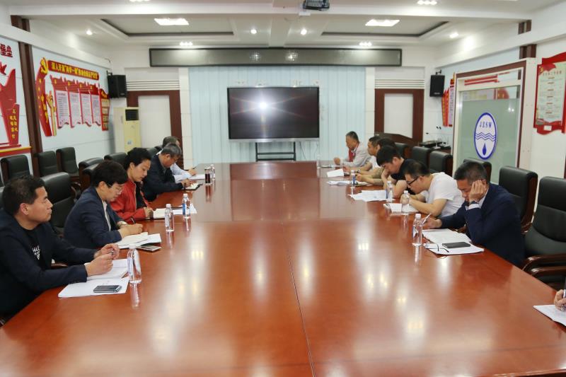 集团召开“师带徒”活动半年工作总结会