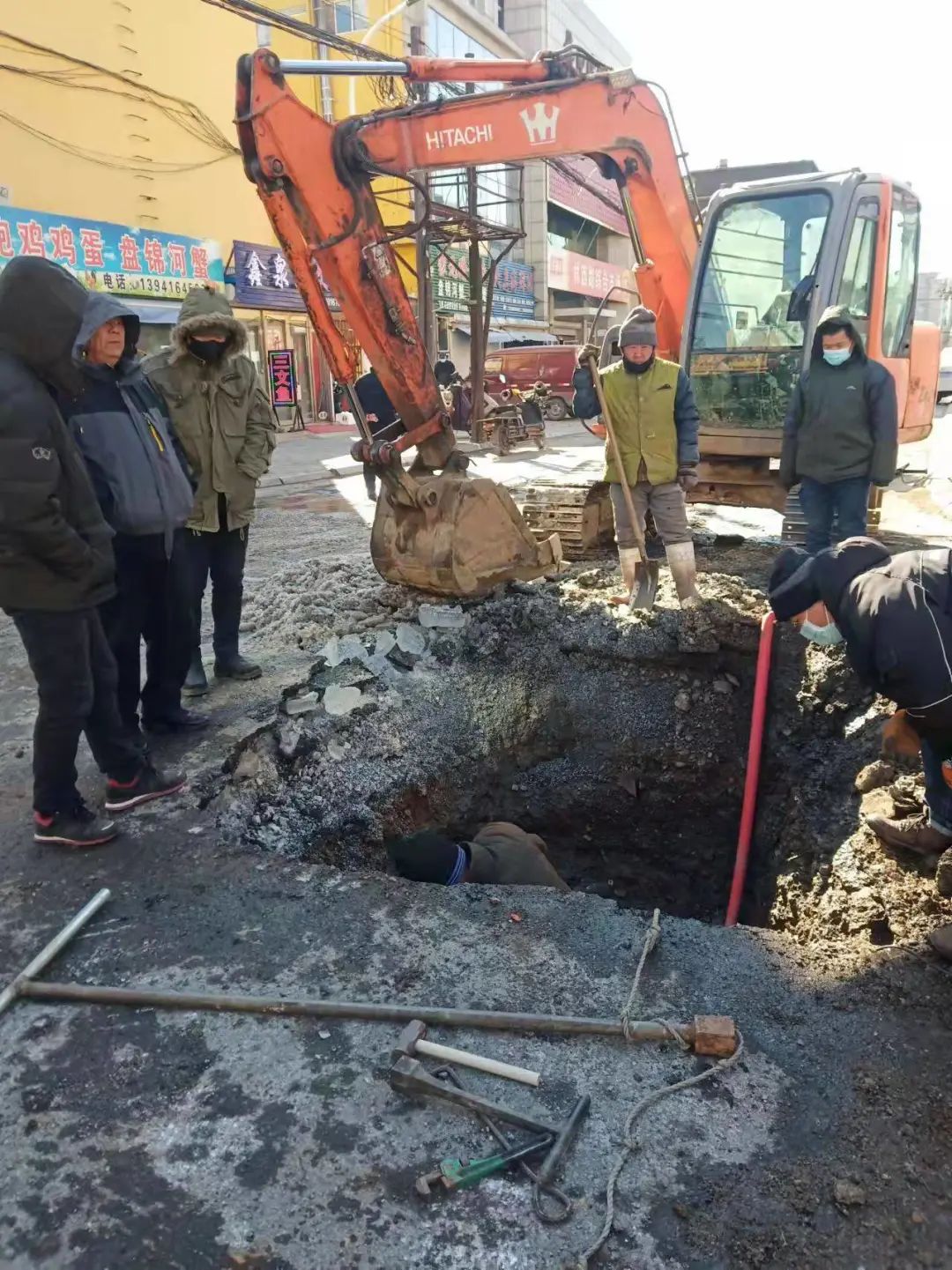 经营管理二公司漏管抢修保障民生