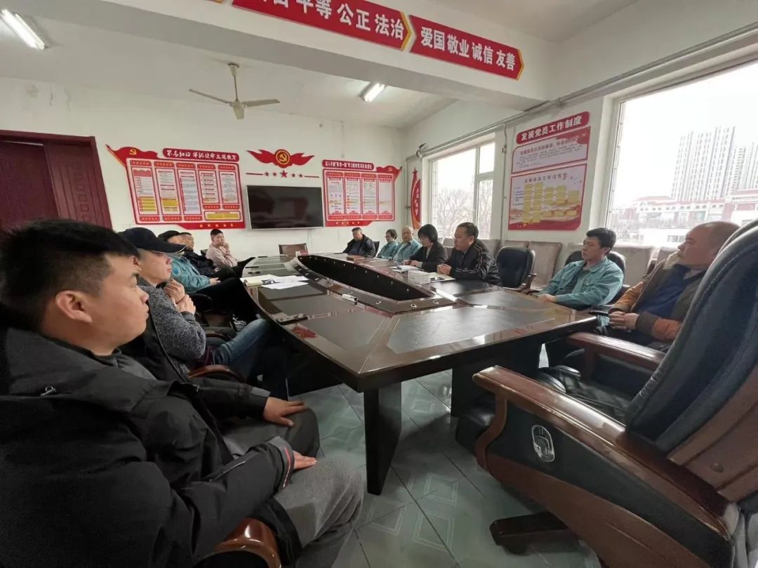 环境建设年丨工程公司传达公司会议精神保证供水平稳安全